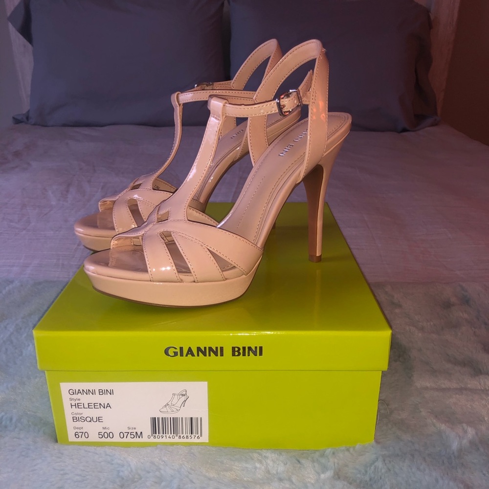 Gianni Bini Heels